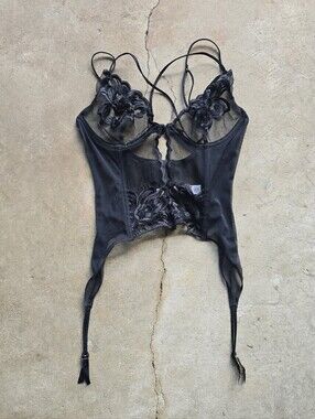 Victoria’s Secret 2004 Lace Mesh Vintage Y2K Corset Bustier 34B Boned